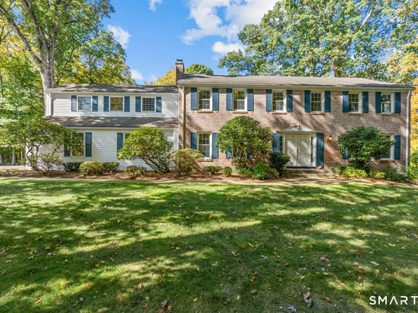 23 Peaslee Hill, West Hartford, CT 06117