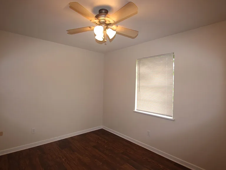 2113 Old Omen Rd — Photo 19