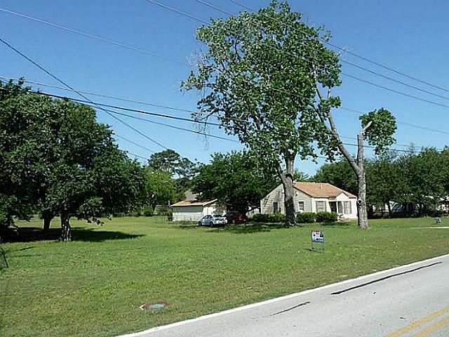 1st image of 6200 Westcoat Dr