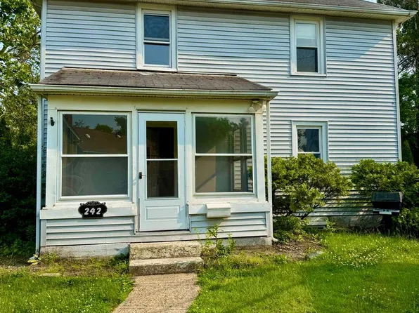 242 New Jersey Rd, Brooklawn, NJ 08030
