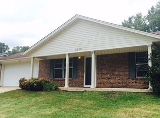 1219 Princeton Dr, Longview, TX 75601