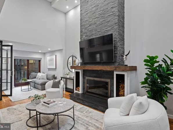 2030 Ranstead St, Philadelphia, PA 19103