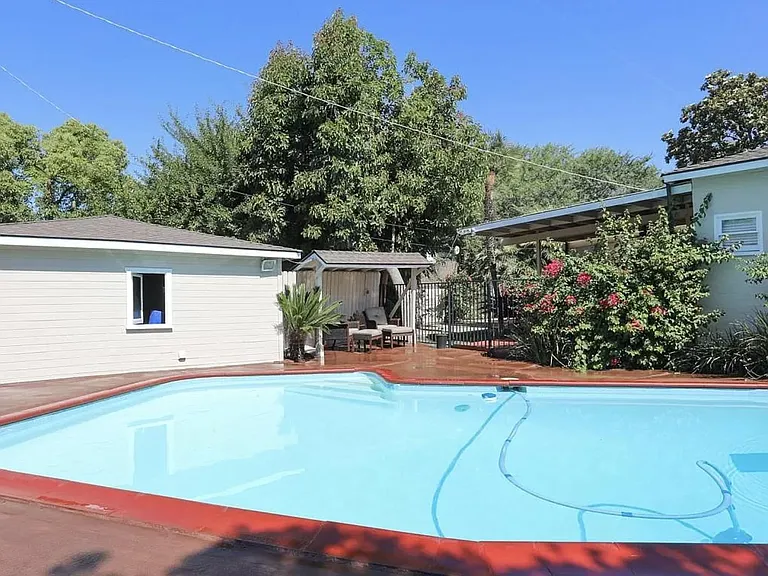 243 Bonita Dr — Photo 20