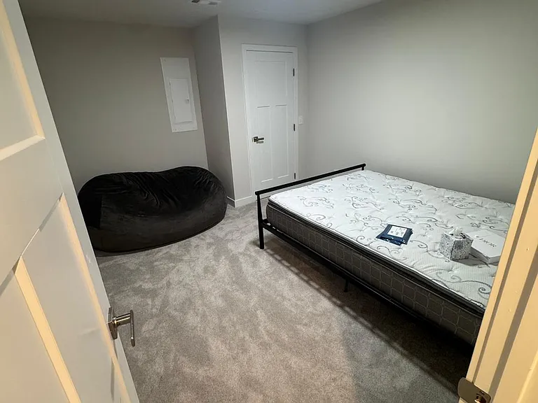 153 Topsail Dr — Photo 16