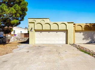 3012 Hillrise Dr, Las Cruces, NM 88011