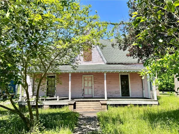 1404 & 1408 Weems Ave, Lecompte, LA 71346
