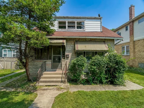 7147 N Oleander Ave, Chicago, IL 60631