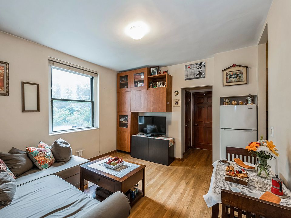1st image of 21-06 35th St #1G