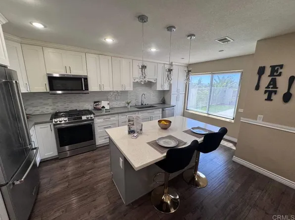 15832 Camino Crisalida, San Diego, CA 92127