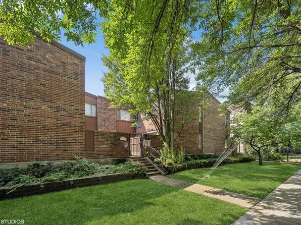 1801 W Touhy Ave, Chicago, IL 60626