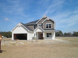 1439 Hammock Beach Rd, Swansboro, NC 28584