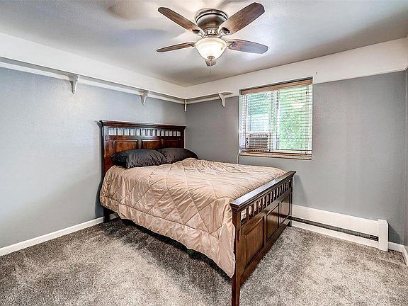 4th image of 1419 Detroit St APT 10