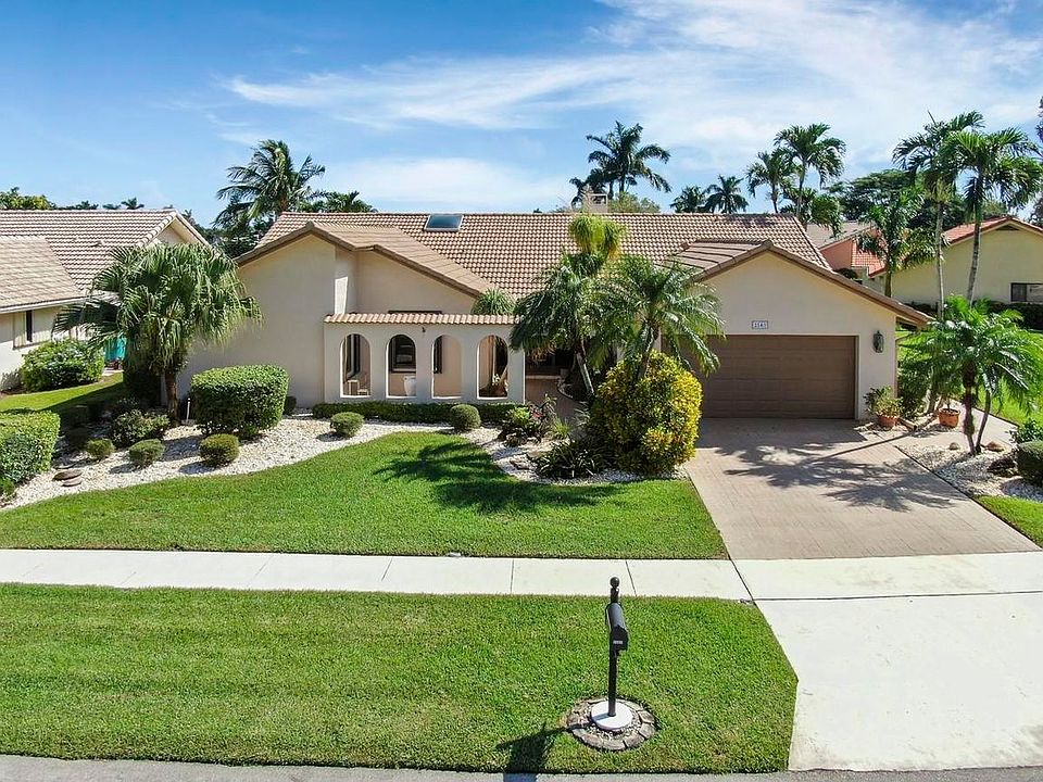 1st image of 2560 SW 23rd Cranbrook Dr