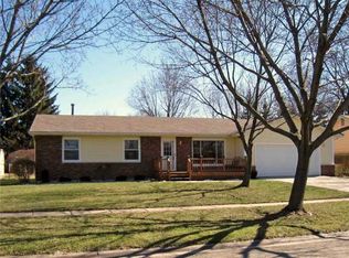 921 Old Erin Way, Lansing, MI