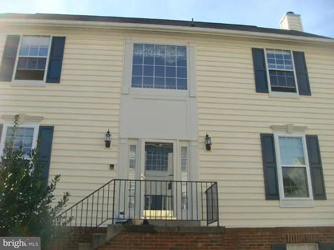 Building Photo - 2550 James Maury Dr