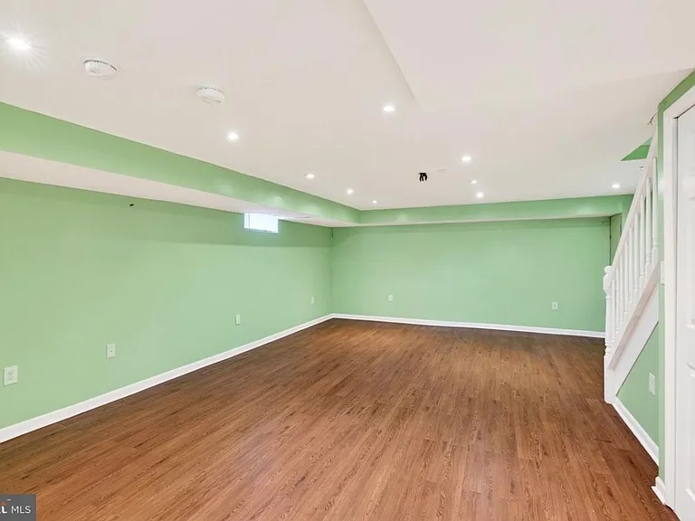 2225 Ellen Ave — Photo 20