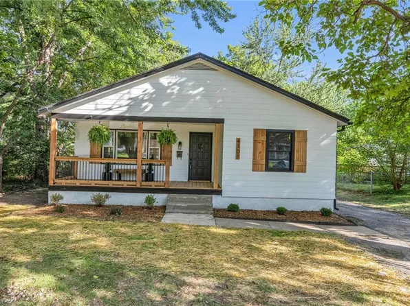 4101 Elledge Dr, Roeland Park, KS 66205