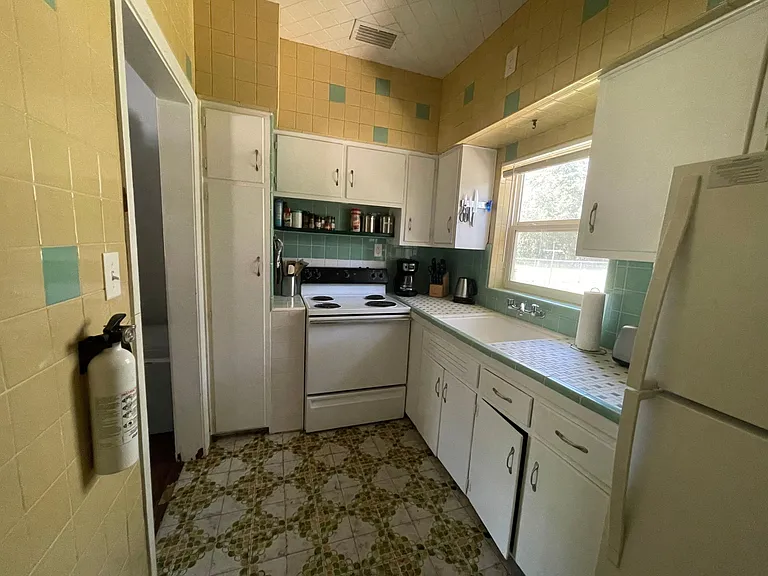 another kitchen view