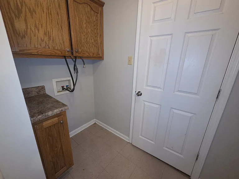 108 Hines Blvd #D — Photo 15