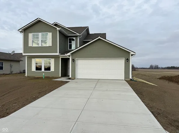 2064 Brandon Dr, Shirley, IN 47384