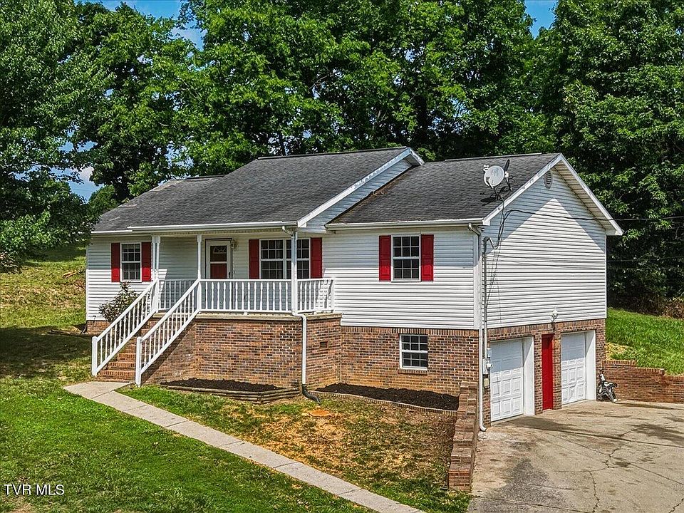 1st image of 20 Lakeview St