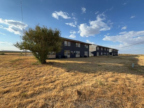 2nd image of 105 Pecos Pl