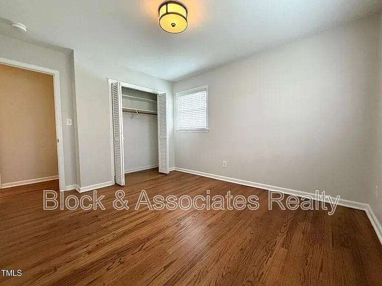 212 Sampson St — Photo 25