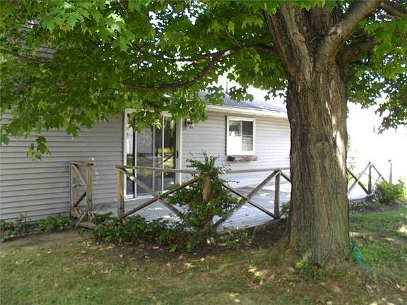 3rd image of 4625 Darcie Dr