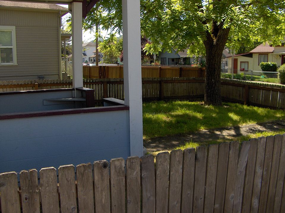 Front Yard & Porch