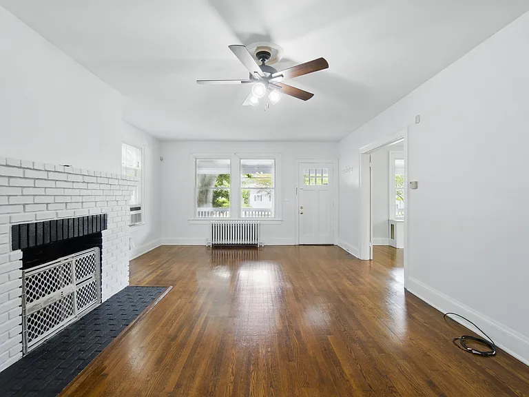 5611 Hampton Blvd — Photo 8
