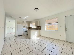 3560 SW 25th St, Miami, FL 33133