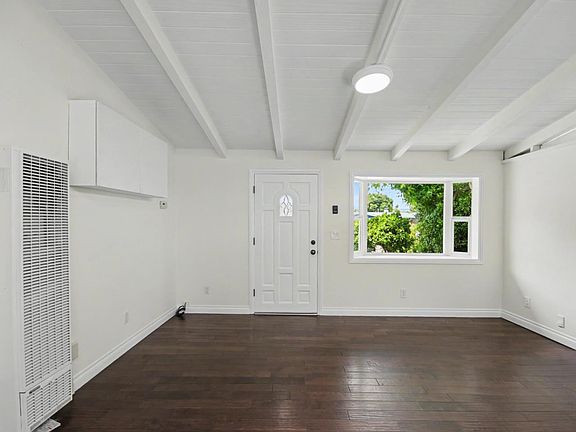 4th image of 1249 Socorro Ave