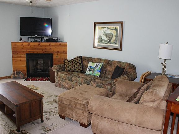 3rd image of J 38 Creekside Villas