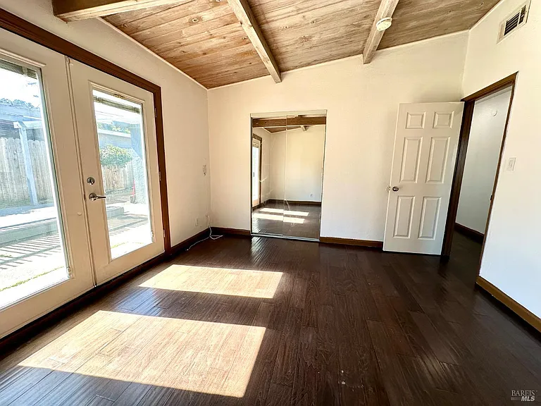 1111 Marionola Way — Photo 13