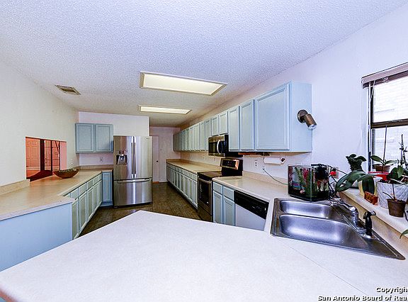 5th image of 2123 Border Mill Dr