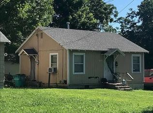 1601 W Webster St, Springfield, MO 65802
