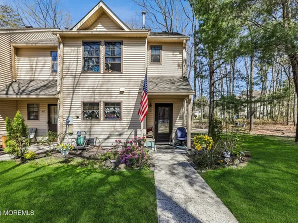 197 Azalea Circle, Jackson, NJ 08527