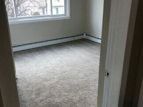 5th image of 70 Cumberland St #2