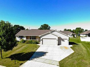 1615 McRae Pl, Green Bay, WI 54311