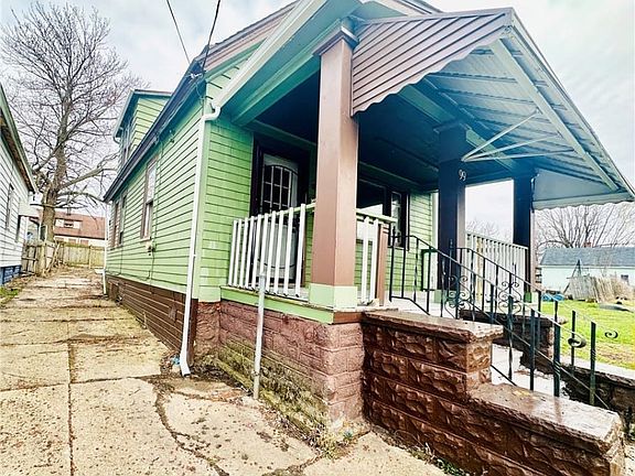 3rd image of 99 Roebling Ave