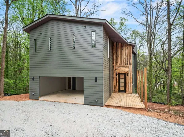 2471 Saint Patrick St SE, Atlanta, GA 30317