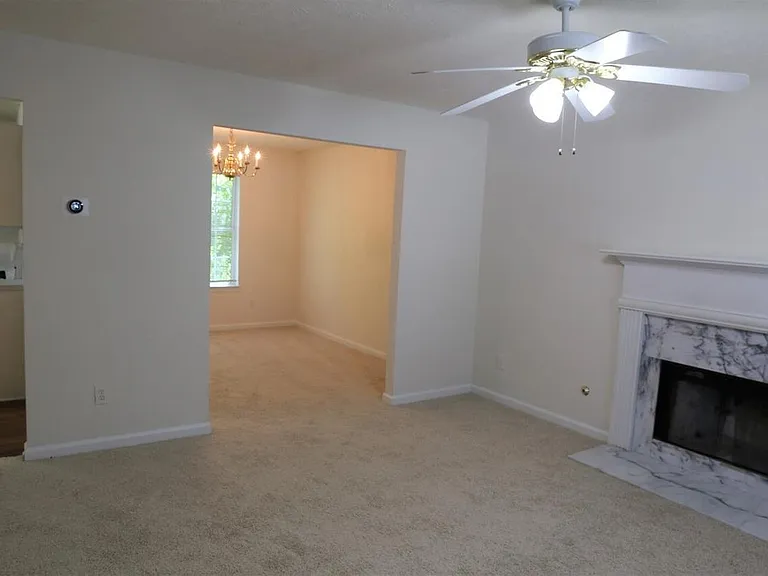 831 Sugar Oak Ln — Photo 8