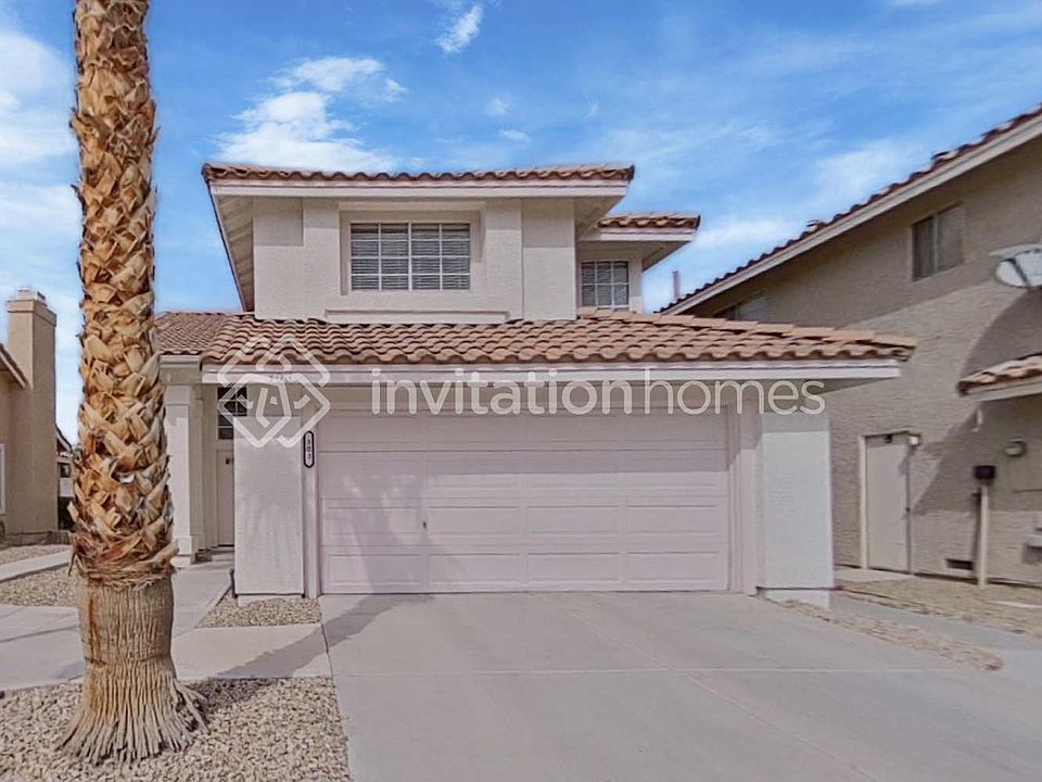 1st image of 303 Tuscany Ct