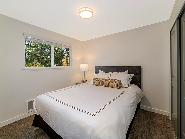 Redondo Ridge Townhomes — Photo 30
