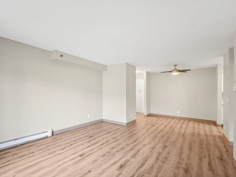 Norhardt Apartments — Photo 10