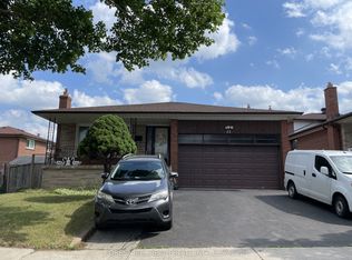 77 Iangrove Ter, Toronto, ON M1W 2H9