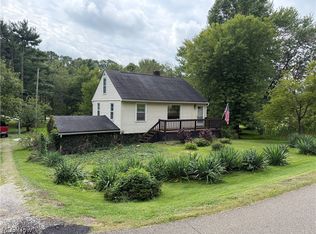 1898 Johnstown Rd NE, Dover, OH 44622