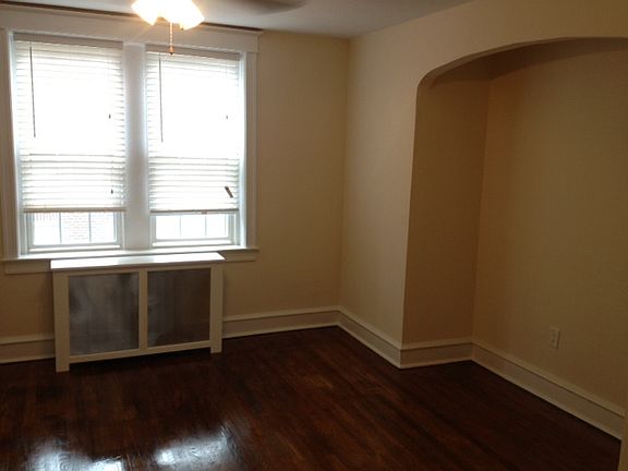 4th image of 246 W Upsal St APT F403