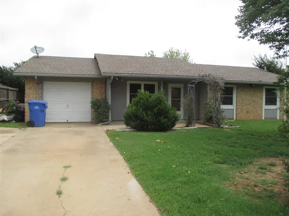 109 E D Ave, Cache, OK 73527