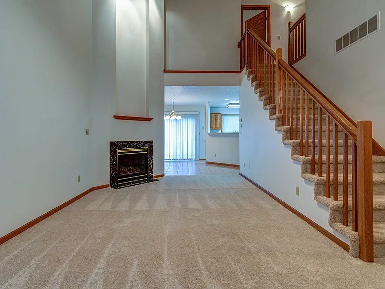 Mistwood Townhomes — Photo 15